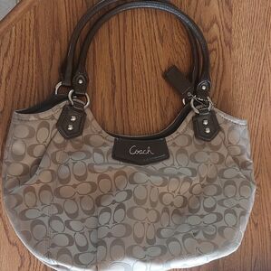 Coach should bag purse